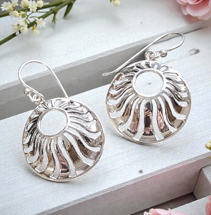 Sterling Silver Round Earrings Sterling Silver Round Earrings