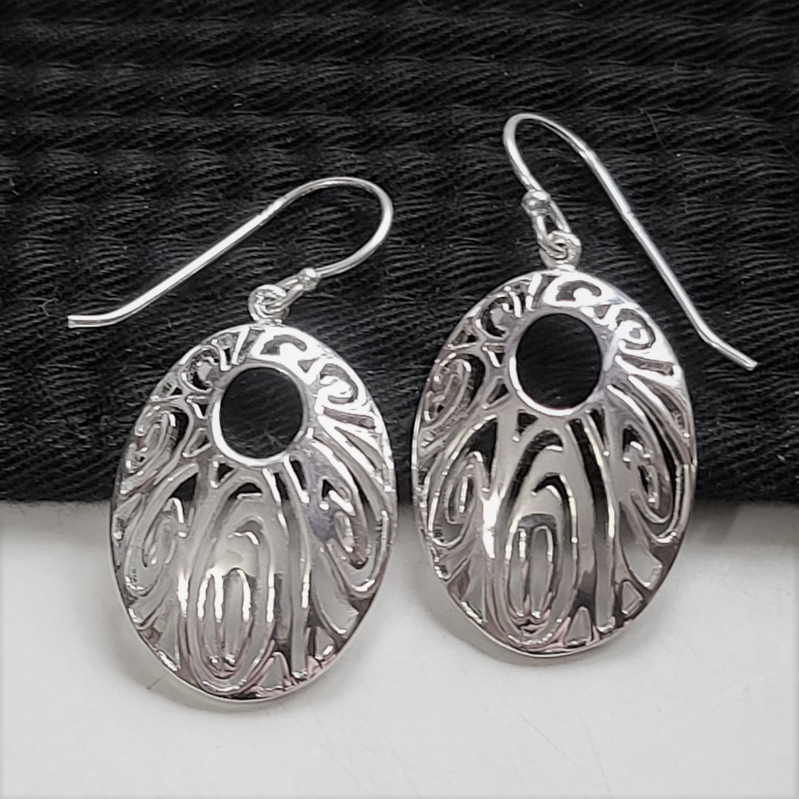 Sterling Silver Oval Earrings - Click Image to Close