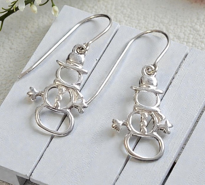 925 Sterling Silver Snowman Cut out Earrings