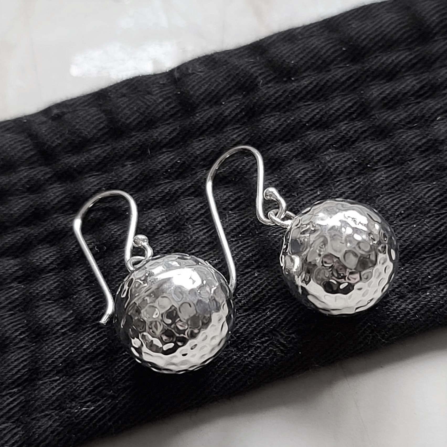 Hammered 925 Sterling Silver 14MM Bead Earrings - Click Image to Close