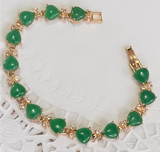 Heart Shaped Geniune Jade Gemstones Bracelet 7"