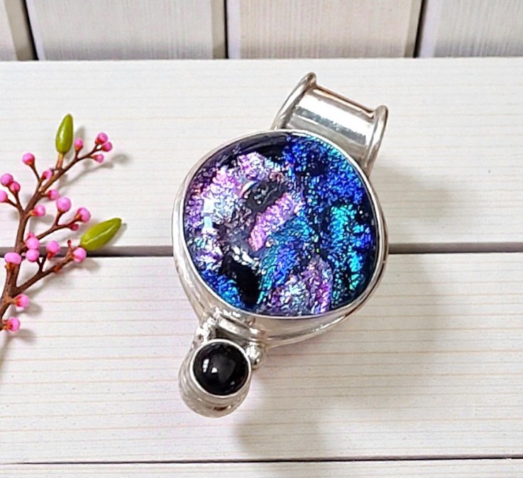 Dichroic glass pendant with black onyx set in 925 sterling silver
