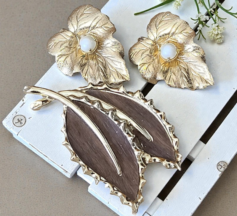 Sarah Coventry Leaf Earrings and Pin