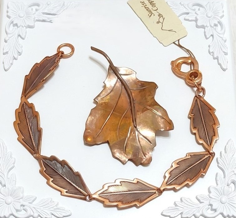 Copper leaf bracelet with matching copper maple leaf pin, vintage set, original tag