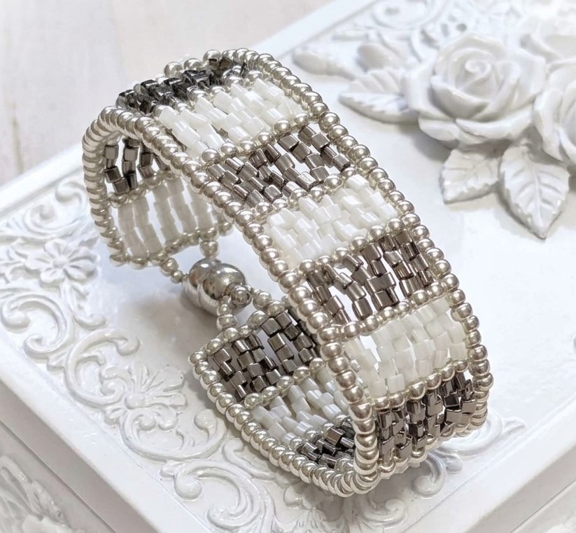 Miyuki Glass Triangular Beads Bracelet White and Silver Colors