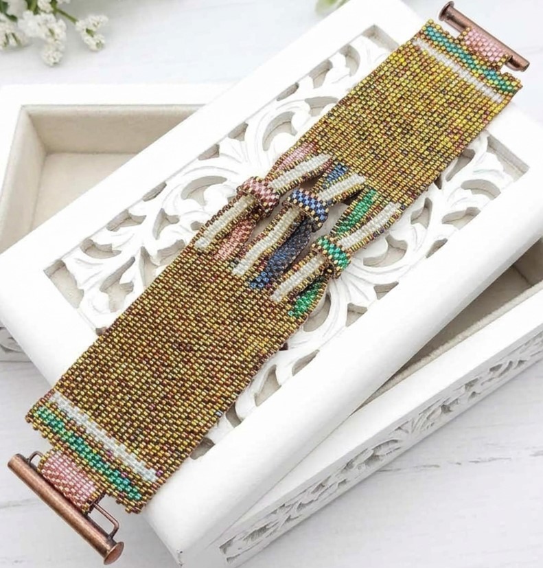 Miyuki Glass Beaded Bracelet with Criss Cross Design