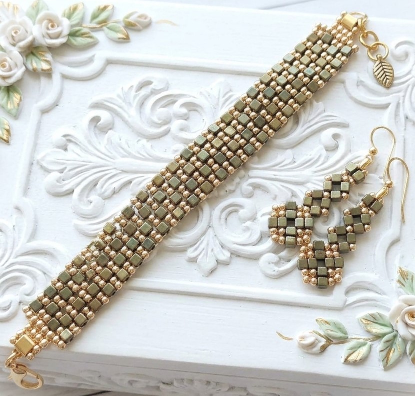 Miyuki Glass Cube Beaded Bracelet and Earrings Set - Handcrafted
