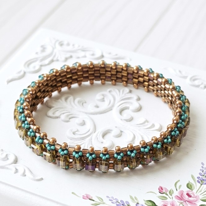 Miyuki Glass Cube Beaded Bangle in Bronze and Turquoise