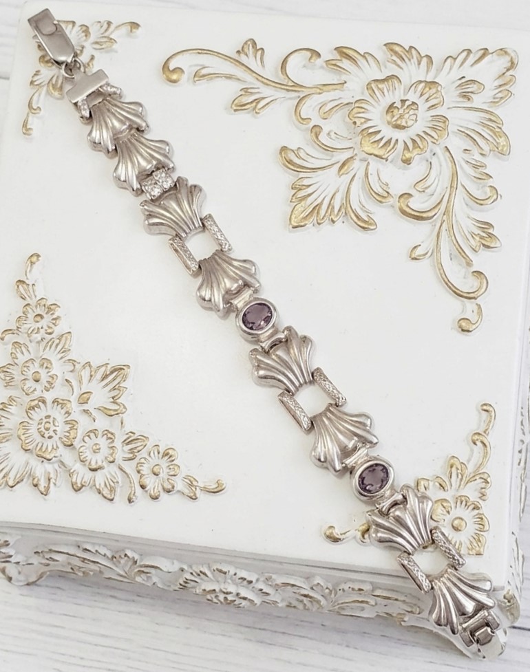 Amethyst Gemstone and 925 Sterling Silver Shell Design Bracelet