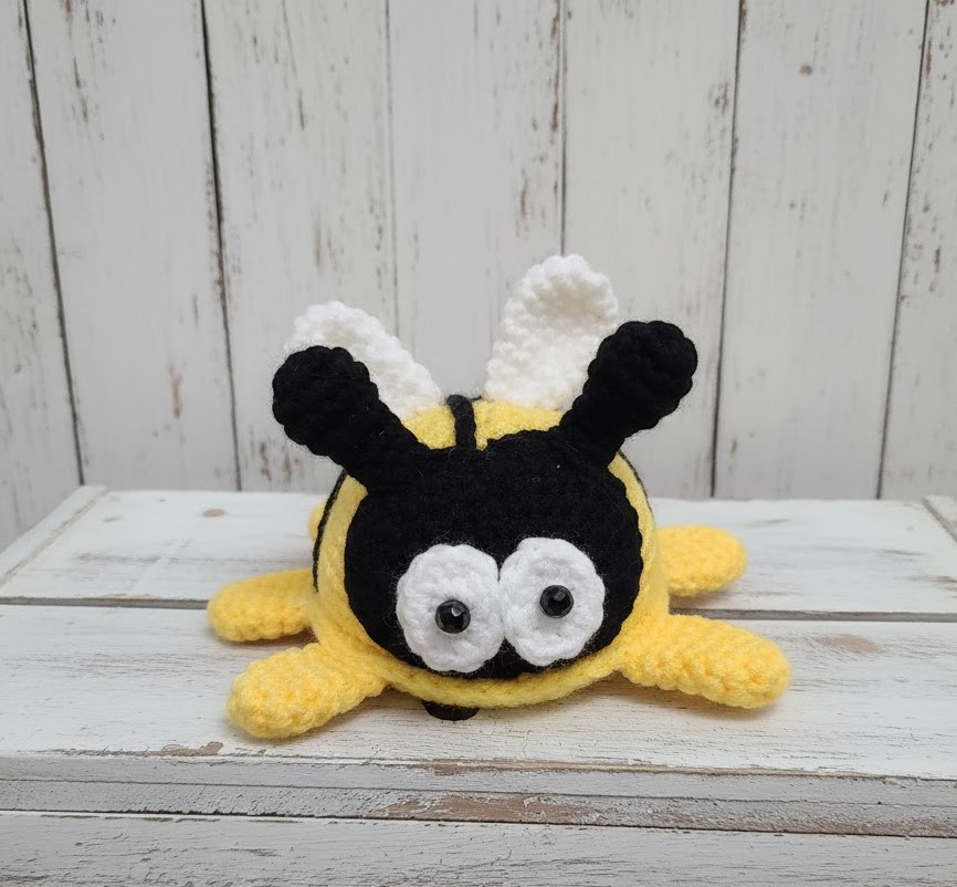 Crochet Bumble Bee Crochet Bumble Bee