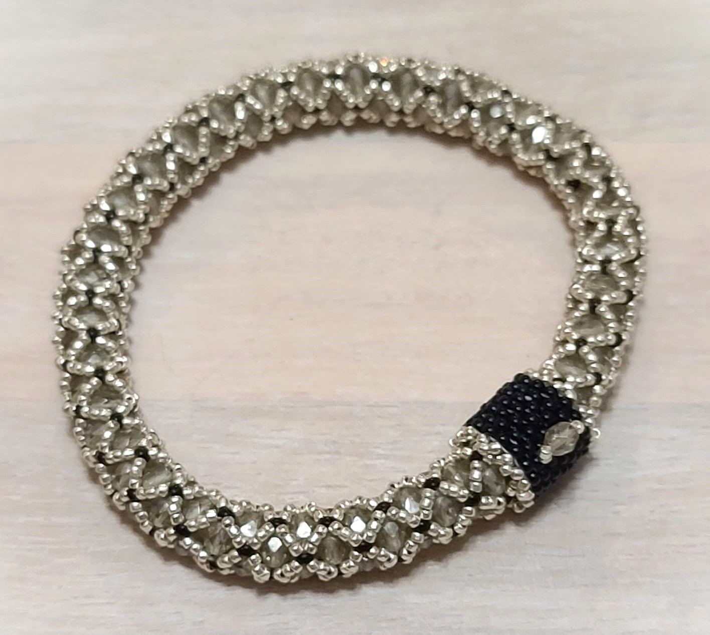 Silver crystal bracelet, bangle stye, handcrafted, miyuki glass