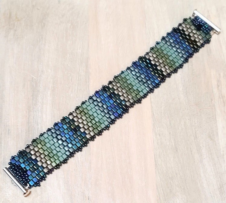 Glass beaded bracelet, handcrafted, peyote stitch using miyuki beads, blue hues