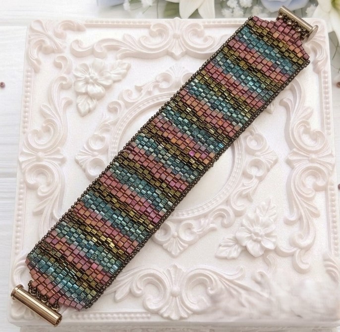 Miyuki Triangular Glass Beaded Bracelet Ombre Effect Olive Green to Rose Colors