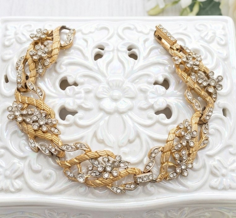 Vintage Ornate Link Bracelet