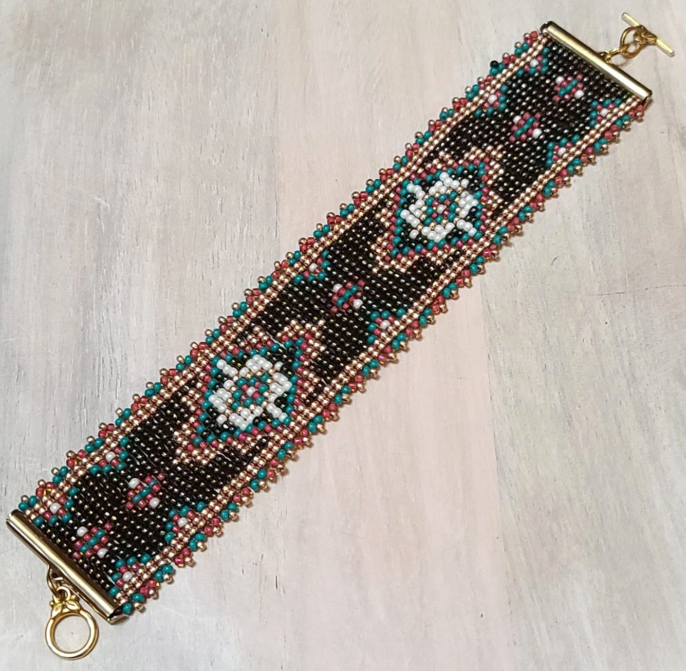 Mikuki glass seed bead native amerian pattern bracelet