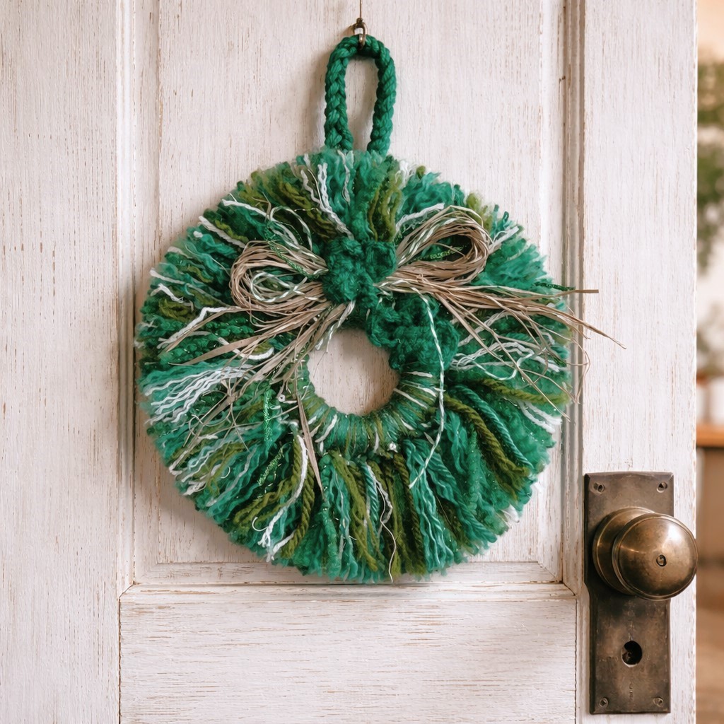 Mini yarn wreath ornament 7" St Patrick's day shamrock Mini yarn wreath ornament 7" St Patrick's day shamrock