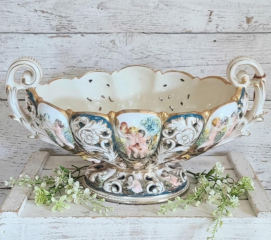 Capodimonte Centerpiece Pedestal Bowl w Cherubs