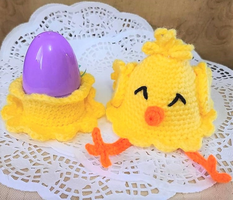 Handmade Crochet Chicken with an Egg - Easter Decor - Click Image to Close