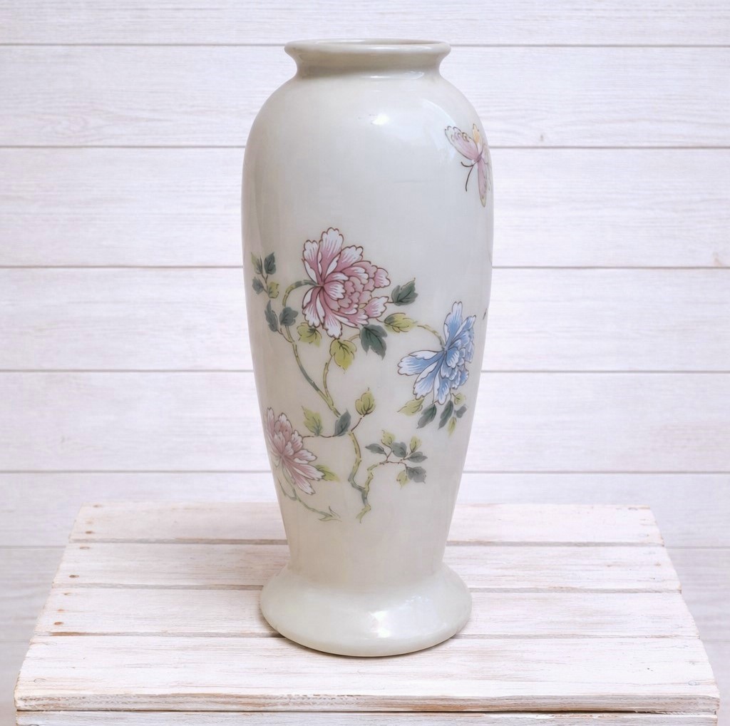 Cho Cho Sanfransico Floral Bud Vase