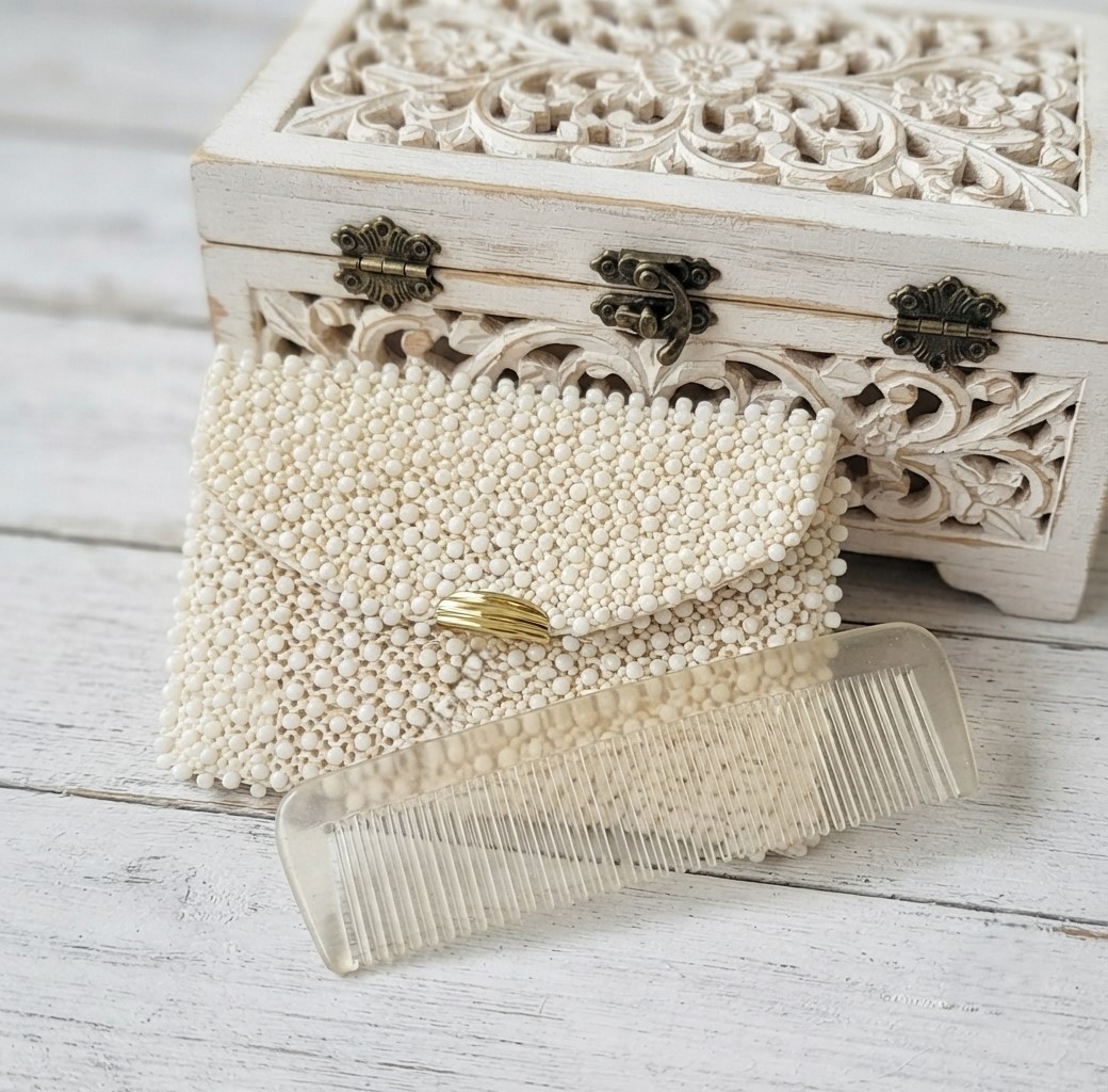 Vintage Coin Purse with Matching Comb