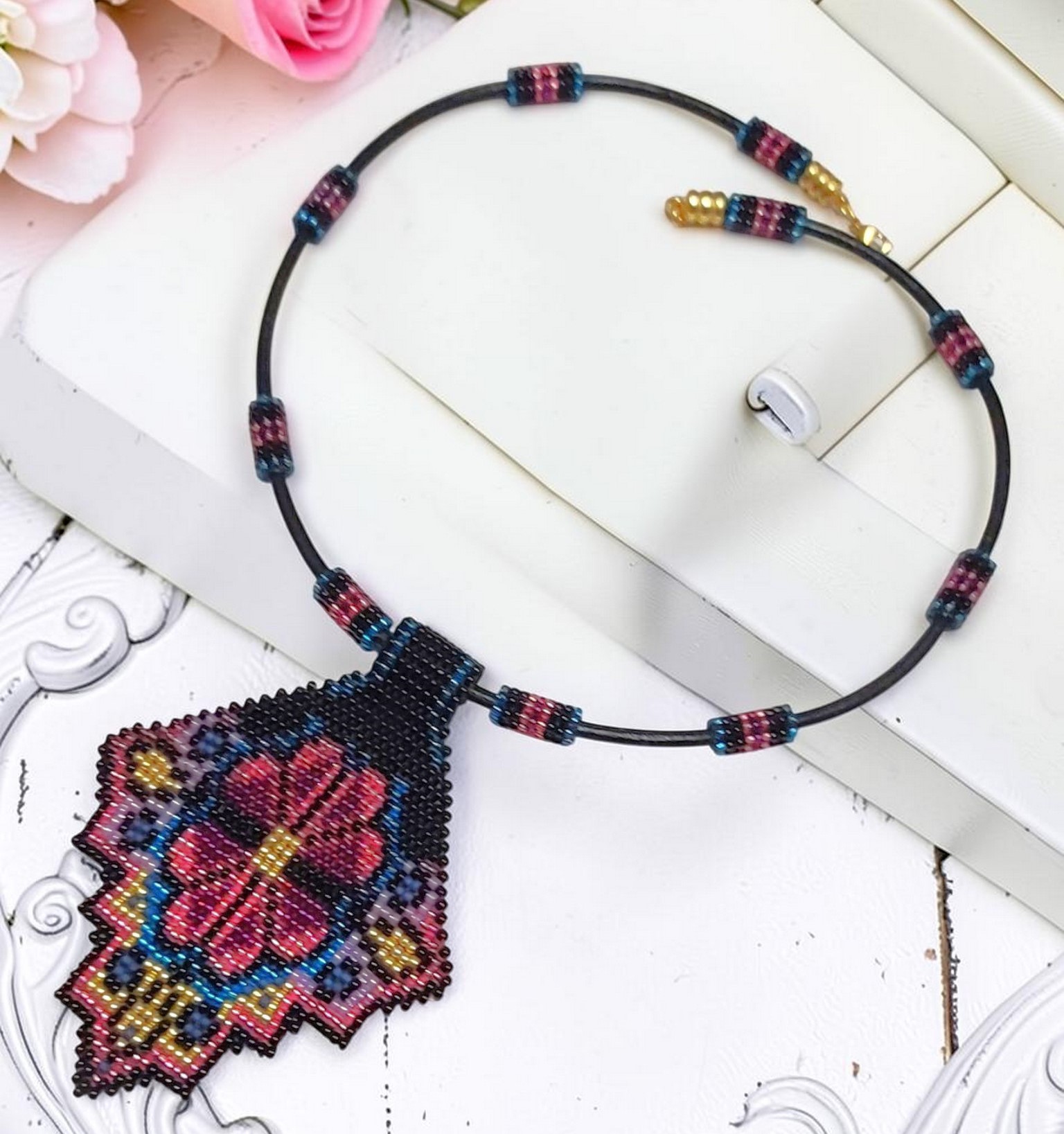 Geometric Floral Pattern Bead Weaved Necklace with Black leather