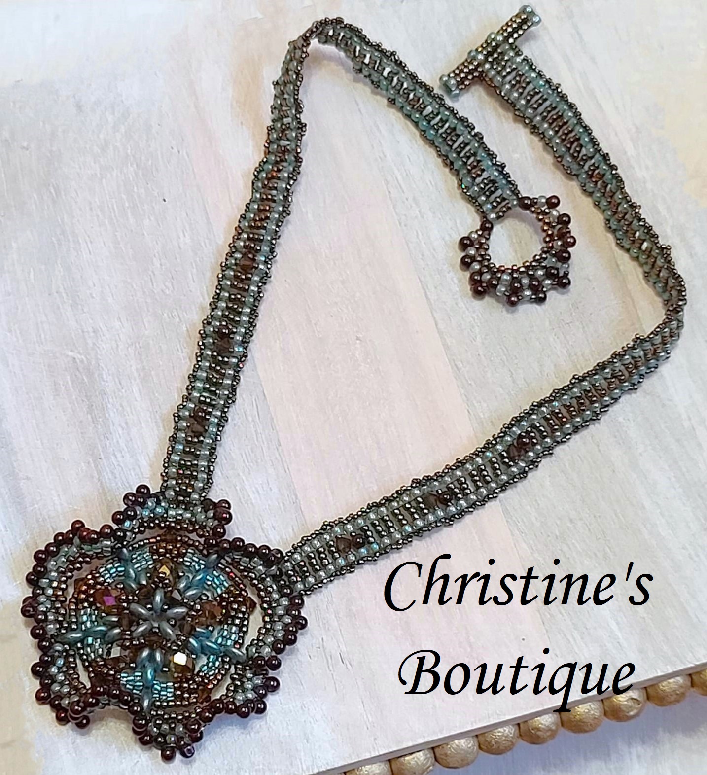 Statement flower necklace, handcrafted, glass beads and crystal - Click Image to Close