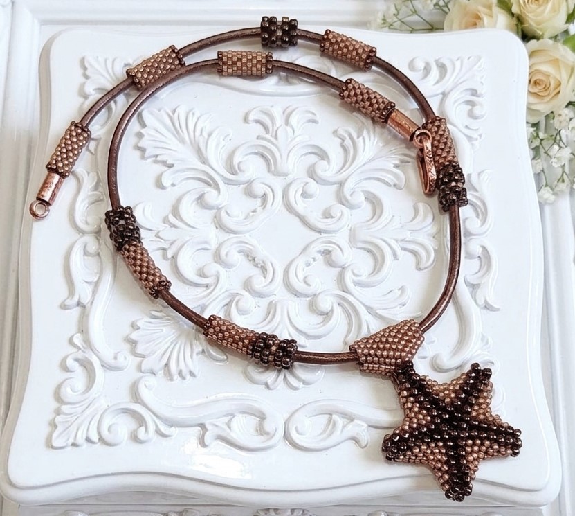 Starfish pendant necklace, handcrafted, miyuki glass and leather