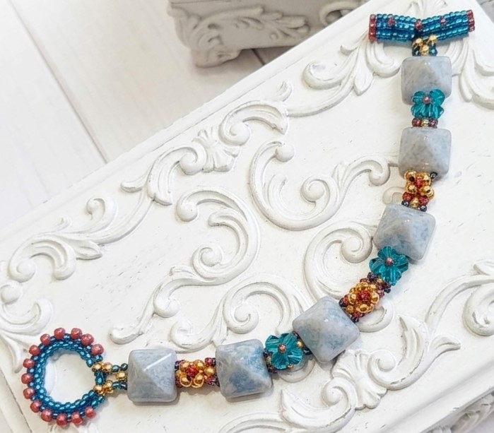 Blue Glass Pyramid Beaded Bracelet with Crystal Bicon Accents