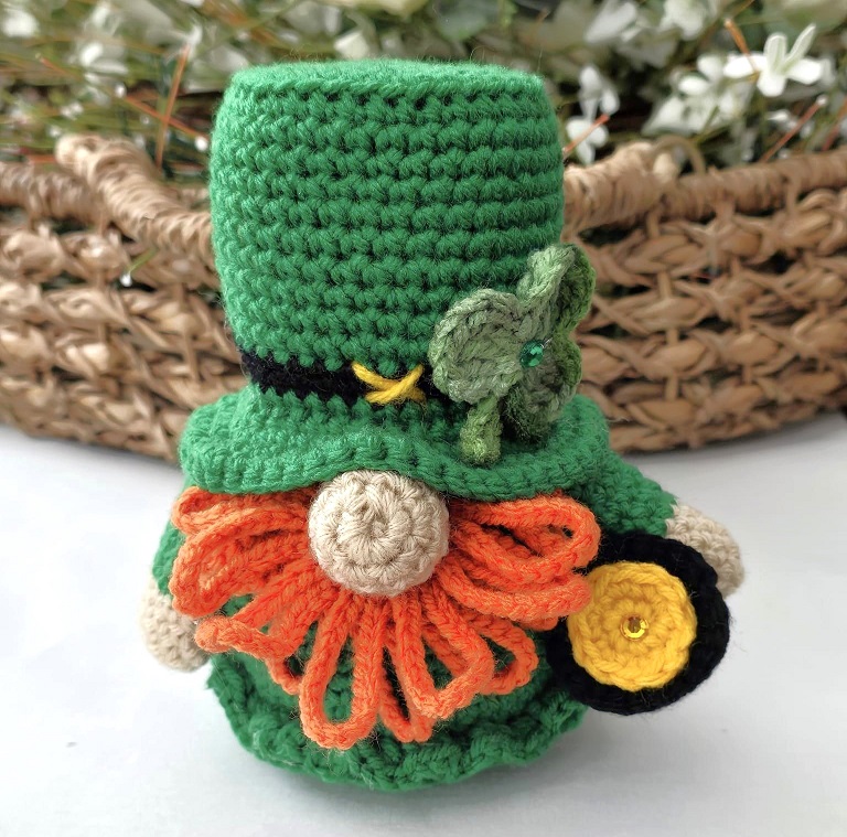 Crochet amigurumi leprechaun gnome, finished crochet, ST Patrick day gnome - Click Image to Close