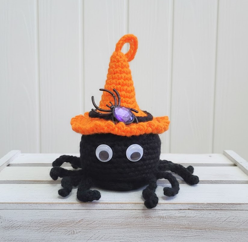 Crochet amigurumi halloween black spider orange witch hat