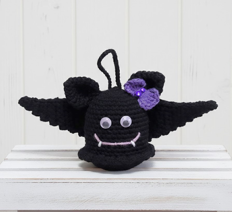 Crochet amigurumi handmade halloween bat - black