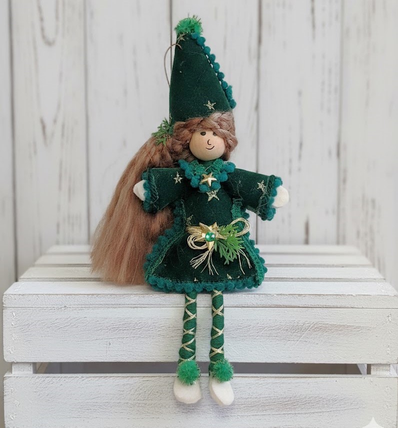 Christmas wizard doll with green velvet suit and hat Christmas wizard doll with green velvet suit and hat