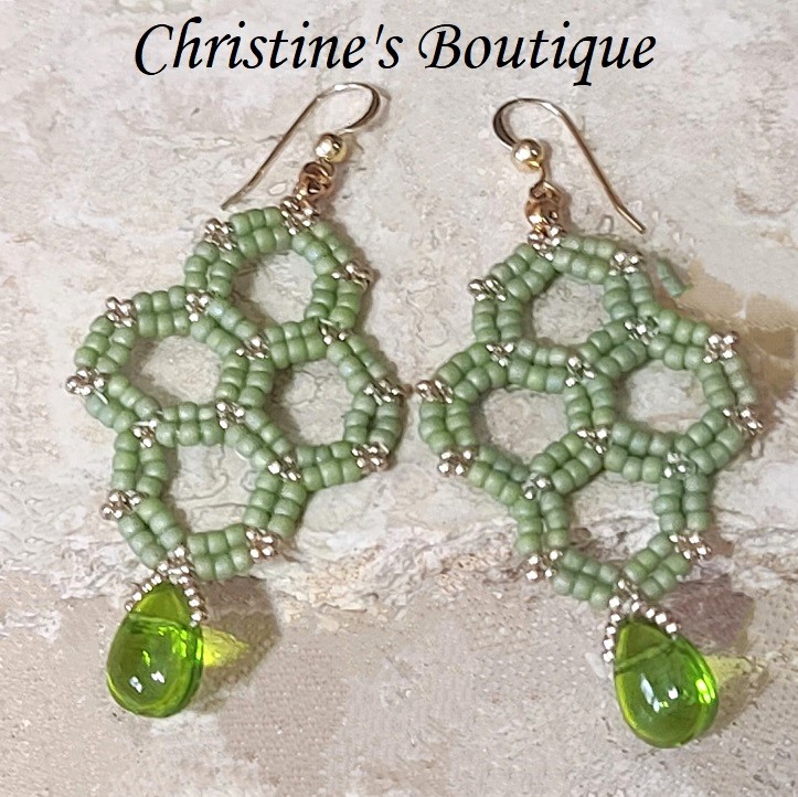Green glass beaded honeycomb dangle earrings 24kt plated hooks - Click Image to Close