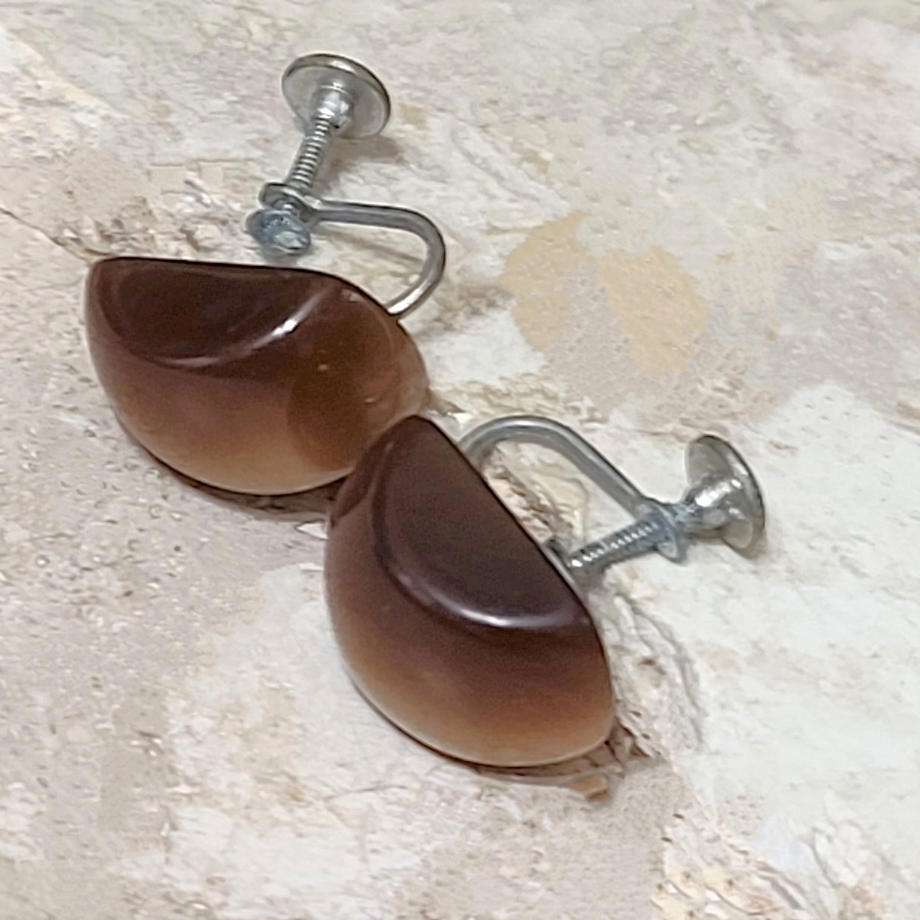 Vintage brown moonglow earrings - screwbacks