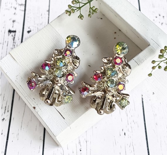 Vintage Rhinestone Christmas Tree Clip on Earrings
