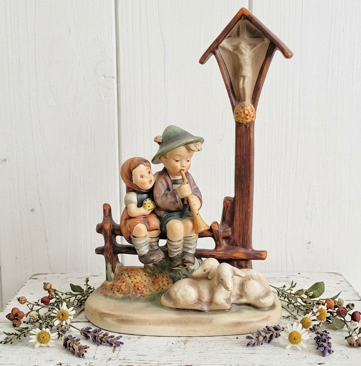 Goebel Hummel 1940's large figural Wayside Devotion 28/3 Germany