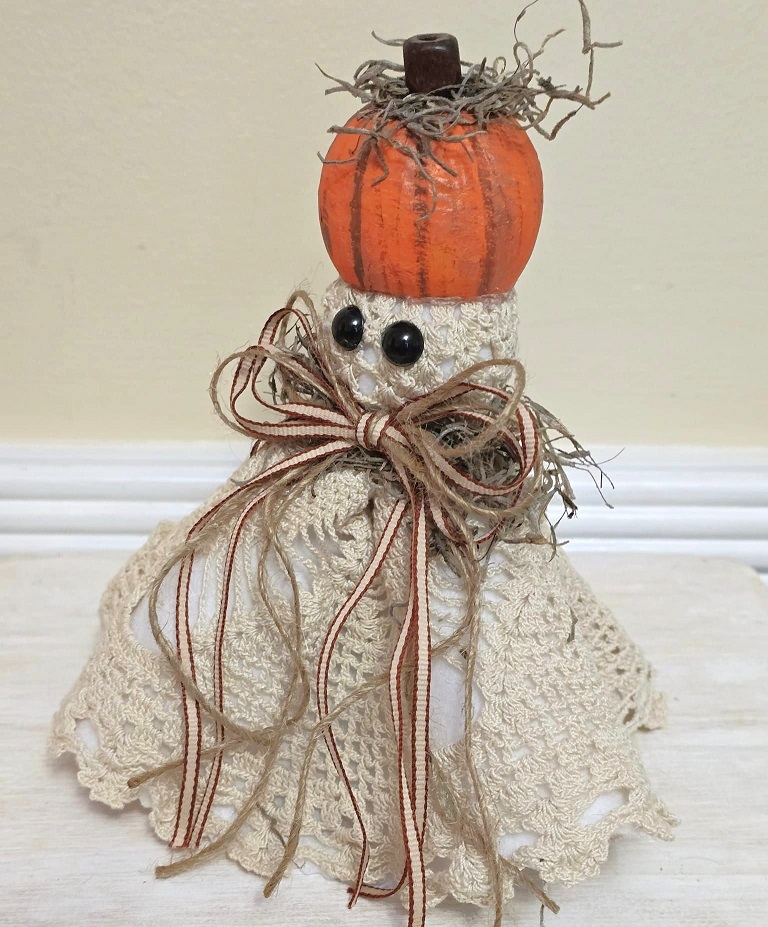 Ghost decor, Crochet Doily Ghost with Pumpkin, Cute Ghost, Tabletop display, flowing felt ghost, handmade