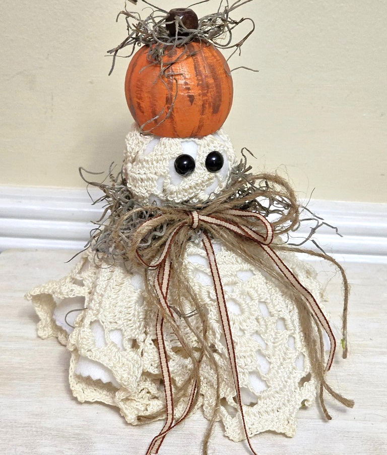 Ghost decor, Crochet Doily Ghost with Pumpkin, Cute Ghost, Tabletop display, flowing felt ghost, handmade