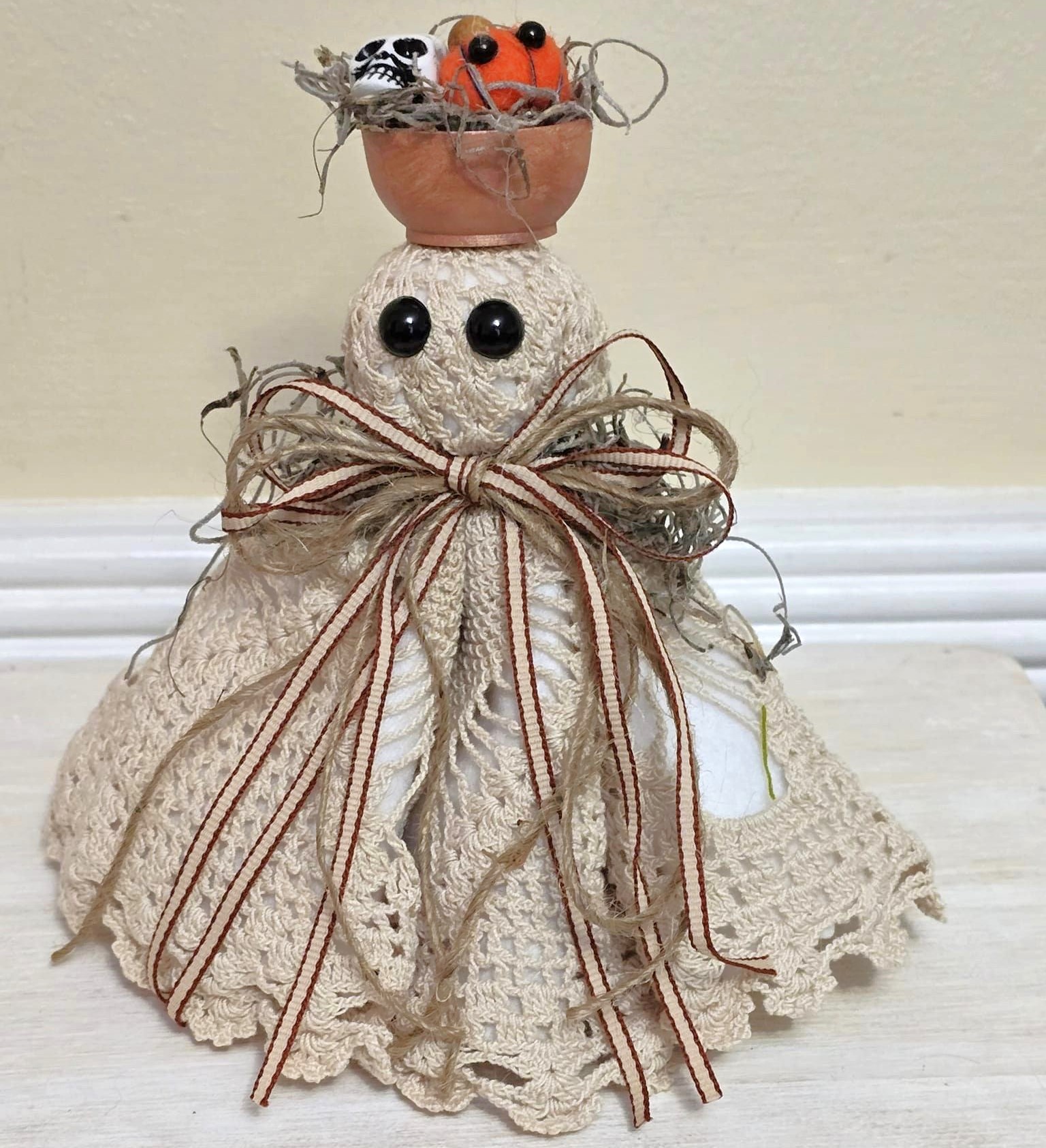 Ghost decor, Crochet Doily Ghost with Pumpkin, Cute Ghost, Tabletop display, flowing felt ghost, handmade