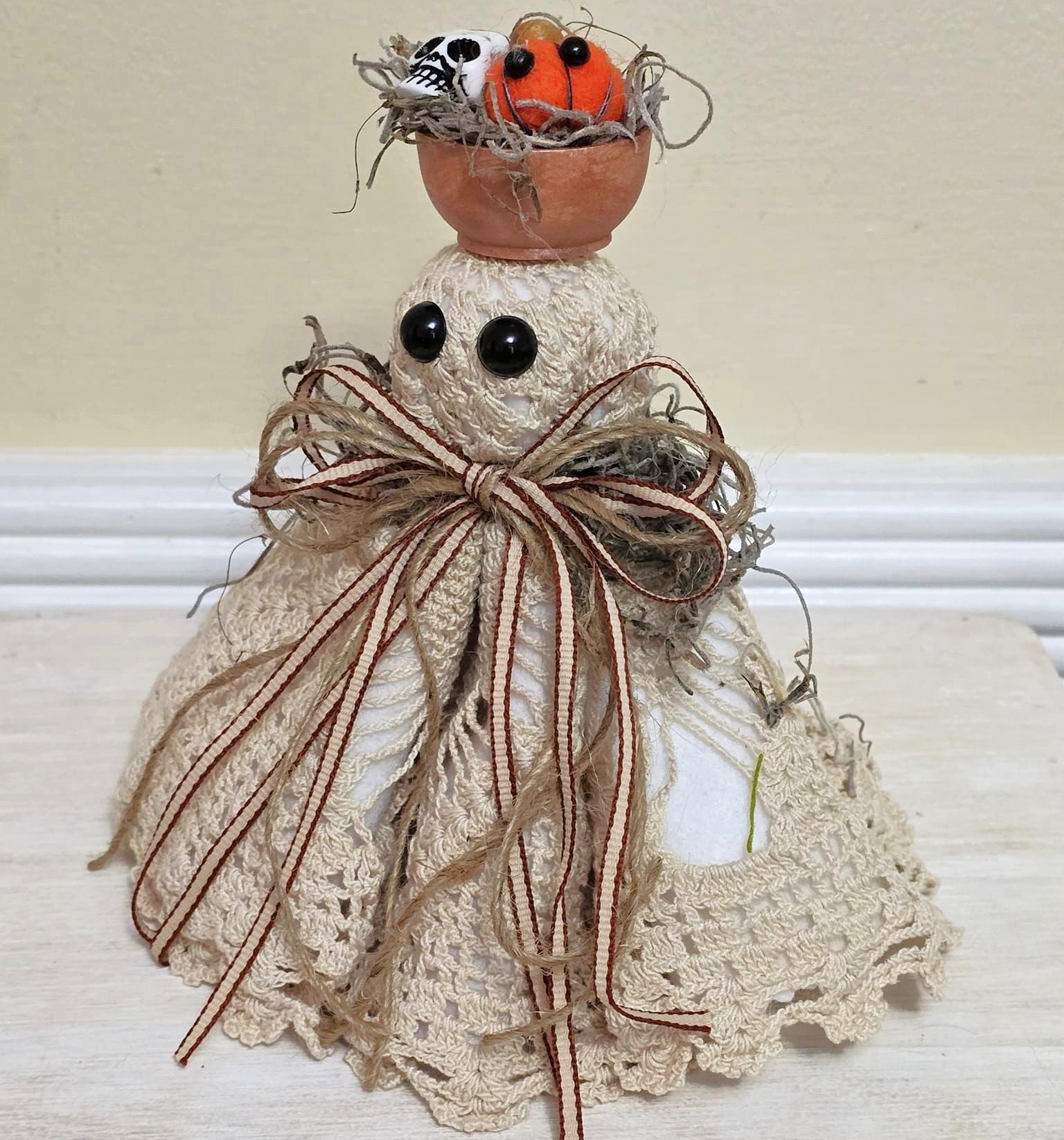 Ghost decor, Crochet Doily Ghost with Pumpkin, Cute Ghost, Tabletop display, flowing felt ghost, handmade