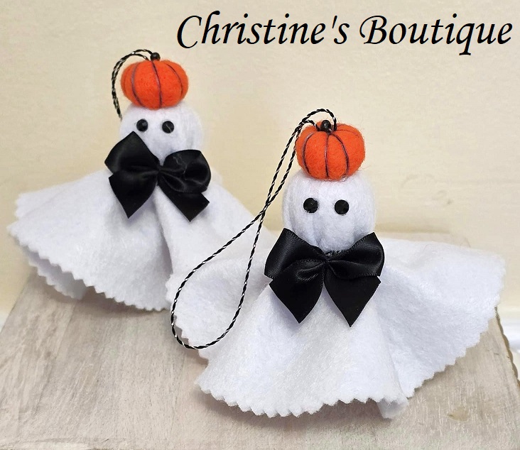 Halloween felt ghost with pumpkin on the head ornament - Click Image to Close