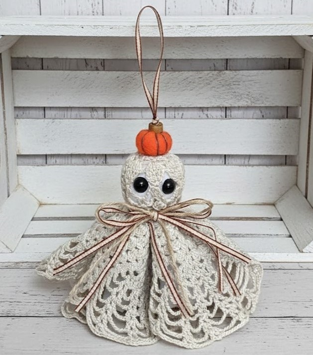 Ghost decor, Crochet Doily Ghost with Pumpkin, Cute Ghost, Tabletop display, flowing felt ghost, handmade