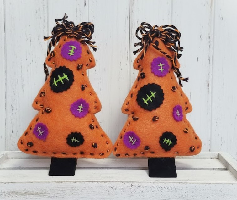 Wool felt halloween tree ornament 2 sided