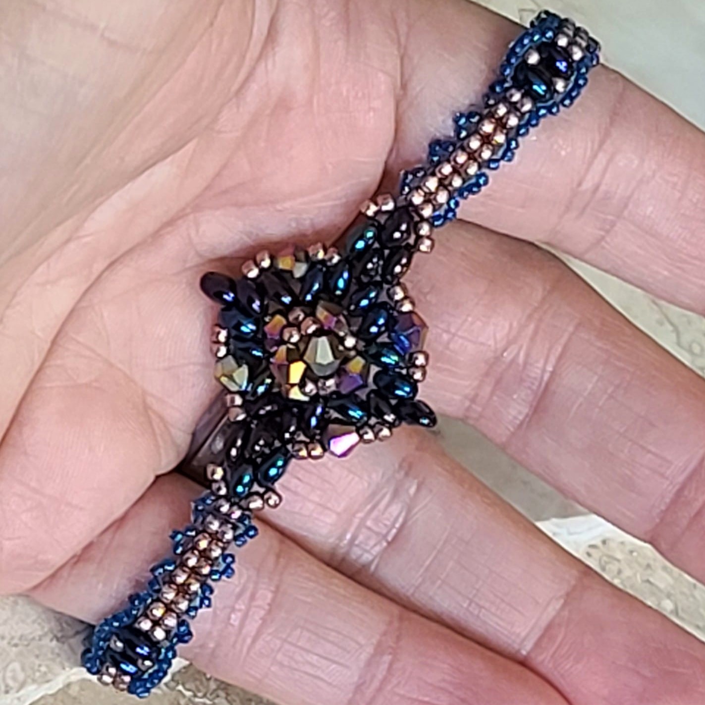 Purple and Blue Iris with center diamond shape jewel bracelet - Click Image to Close