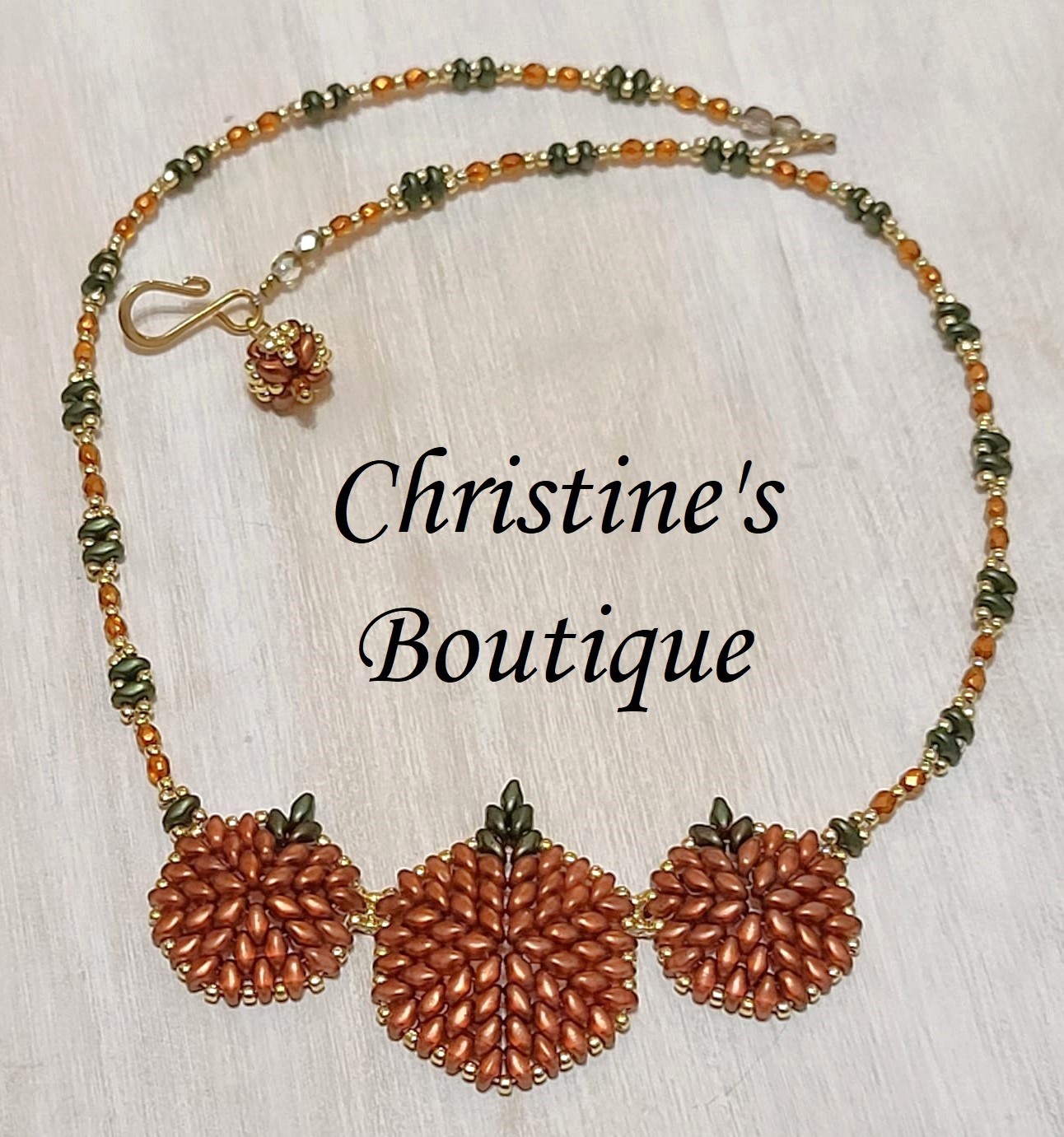 Pumpkin glass necklace, handcrafted, miyuki beads & crystals - Click Image to Close
