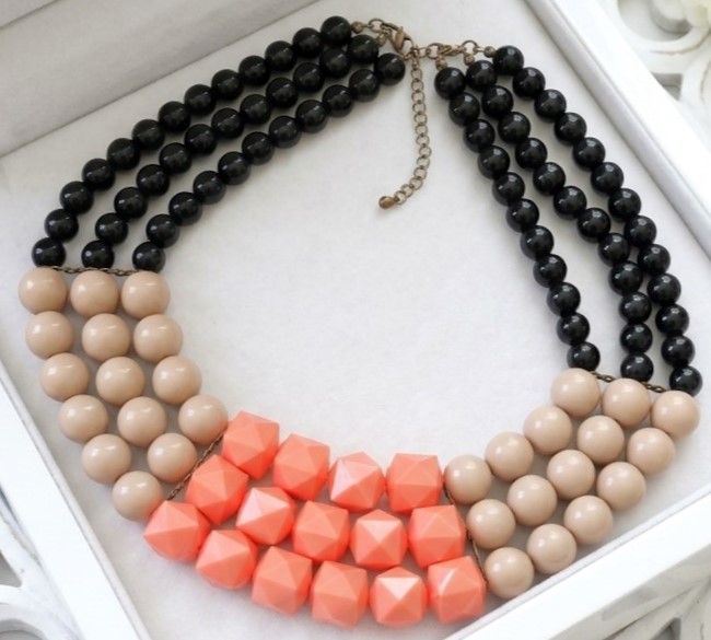 Vintage Chunky Bead 3 Row Choker Necklace