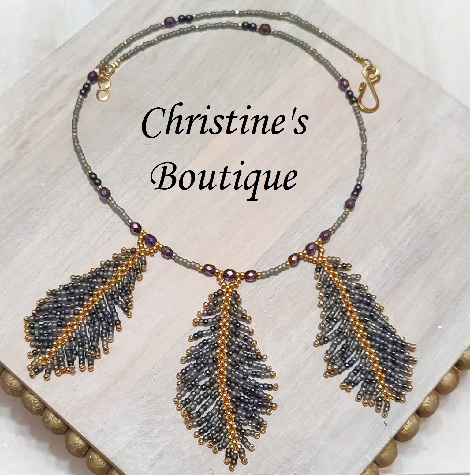 Feather necklace, handcrafted miyuki glass and crystals - Click Image to Close