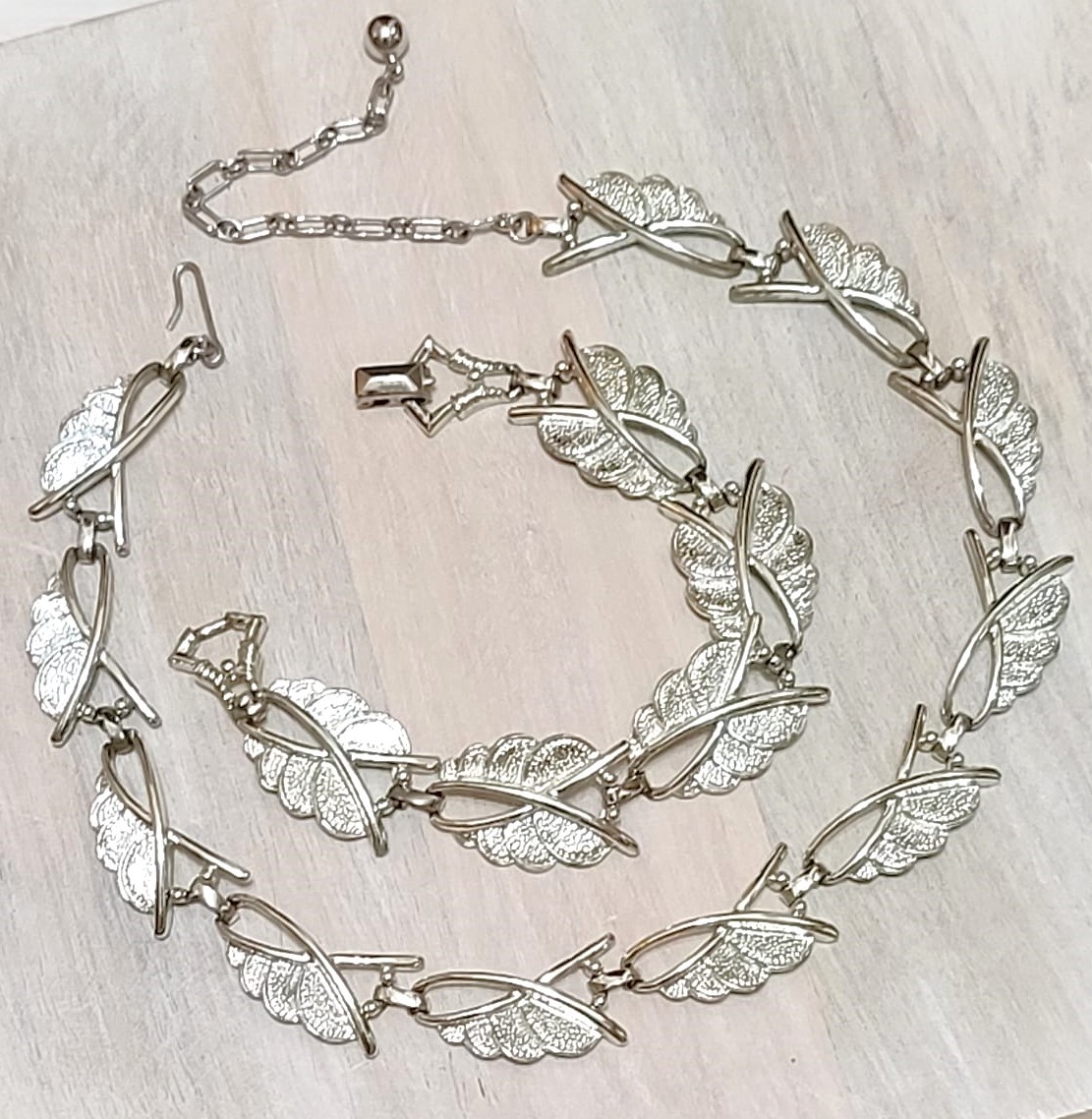 Vintage necklace and bracelet set - leaf motif design silvertone