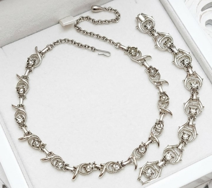 Rhinestone vintage choker necklace and bracelet, gray rhinestone