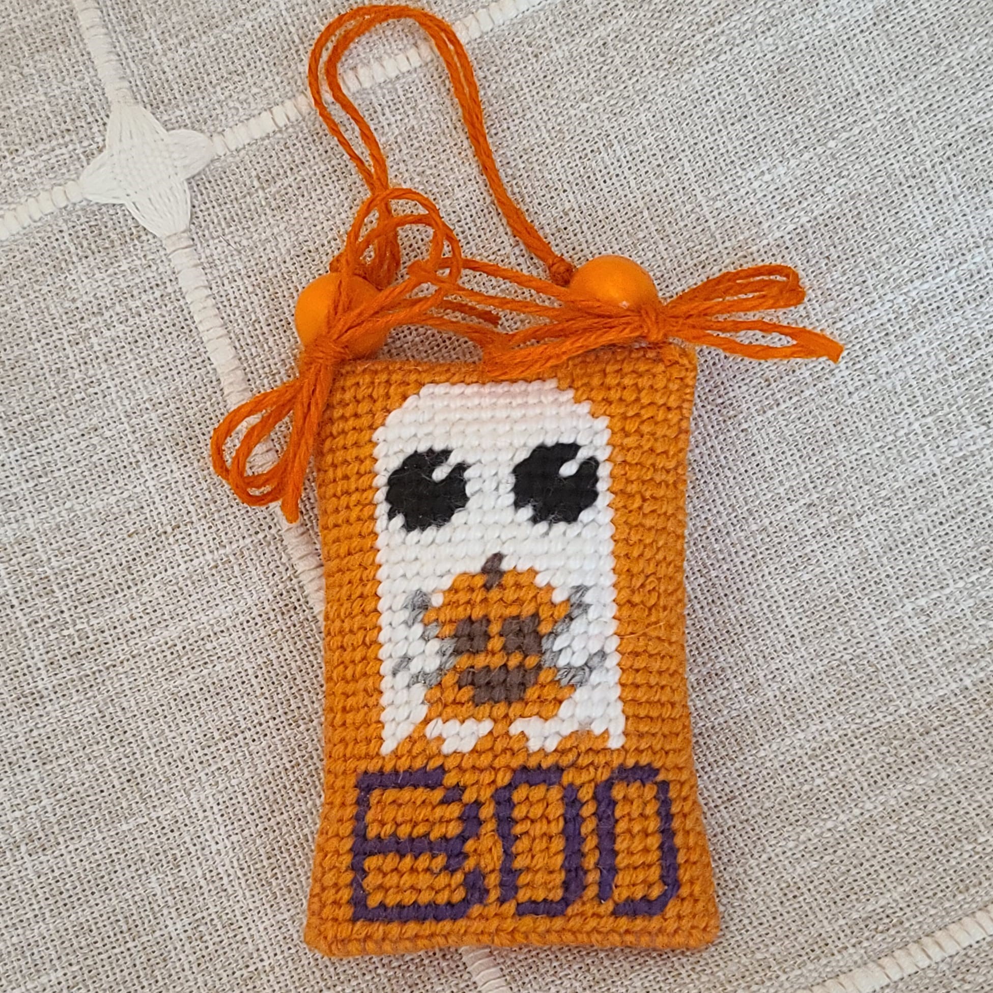 Halloween finished needlepoint BOO ghost ornament - Click Image to Close